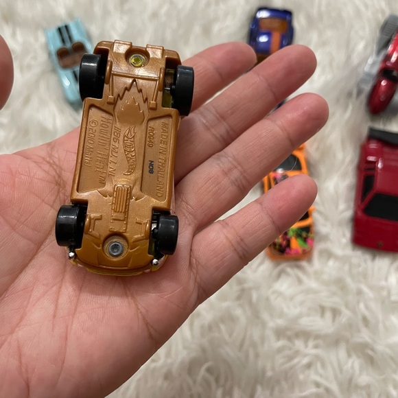 Assorted Colorful Toy Cars Set - Picture 5 of 11